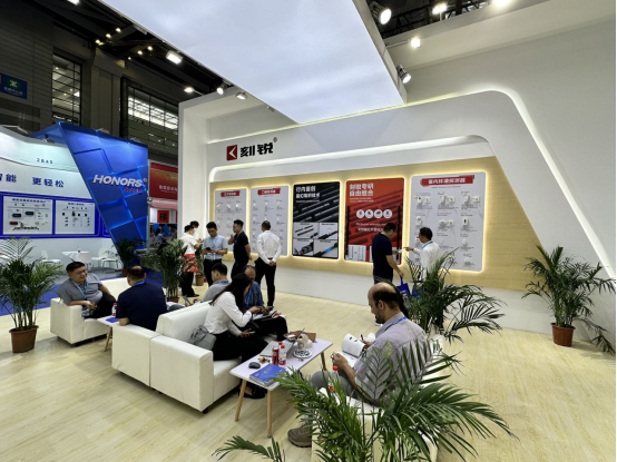 展會(huì)進(jìn)行時(shí)-現(xiàn)場(chǎng)直擊-2023安博會(huì)第三天,刻銳繼續(xù)精彩 展會(huì)進(jìn)行時(shí)-現(xiàn)場(chǎng)直擊-2023安博會(huì)第三天,刻銳繼續(xù)精彩